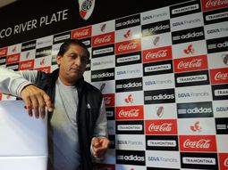 ramon: por river doy la vida, aca naci y aca voy a morir ramon: por river doy la vida, aca naci y aca voy a morir
