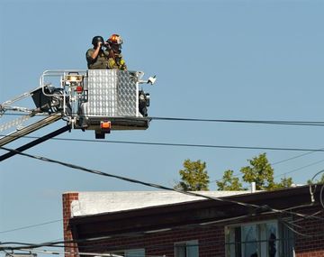 Desmantelan explosivos en el departamento del asesino