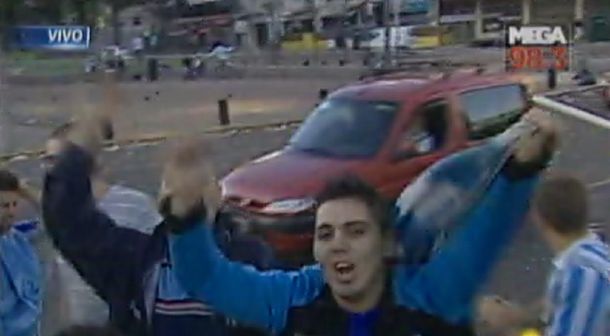 El festejo por #RacingCampeón se extendió por ocho horas en el Obelisco