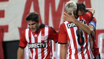 la goleada de estudiantes ante independiente del valle la goleada de estudiantes ante independiente del valle