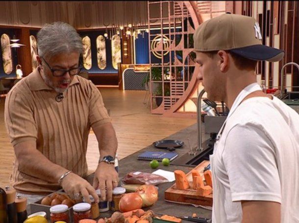 El Peque Schwartzman sorprendió en MasterChef tras olvidar un ingrediente clave: Tuve que improvisar