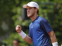 schwartzman gano e ira por la hazana frente a federer en roland garros schwartzman gano e ira por la hazana frente a federer en roland garros