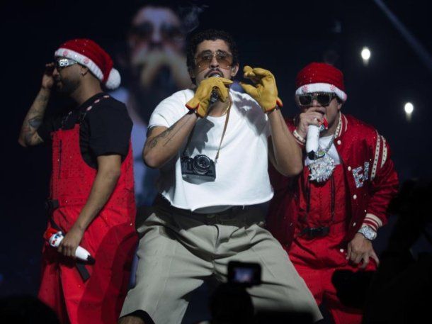 Bad Bunny anuncia nuevo álbum para el 2025.