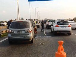 Impresionante choque múltiple en el Camino del Buen Ayre: hay cinco vehículos involucrados