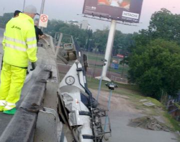 El chofer murió en el acto