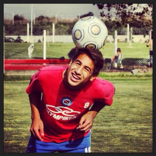 Violento asalto al hermano de Riquelme en Valentín Alsina