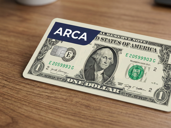 ARCA exime del impuesto a las Ganancias los intereses de depósitos en dólares. (Nano Banana)