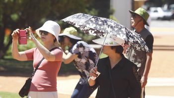 extienden el alerta naranja en la ciudad y sigue la ola de calor extienden el alerta naranja en la ciudad y sigue la ola de calor