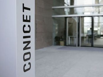 Alberto Fernández anunció una nueva jerarquización salarial del 10% para investigadores del CONICET