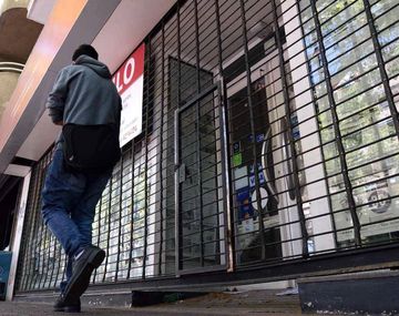 Por el furor de compras en Chile, cerraron 400 locales en Mendoza
