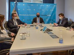 La misión del FMI en la Argentina comenzó con una excelente reunión de trabajo en Economía