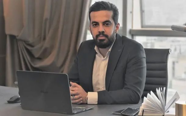 Empresario de criptomonedas quiso vender el NFT del primer tuit de la historia en u$s48 millones: cuánto le ofrecieron