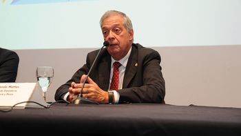 Fernando Mattos confirmó que la pausa en la cosecha preocupa a los productores. Fernando Mattos confirmó que la pausa en la cosecha preocupa a los productores.