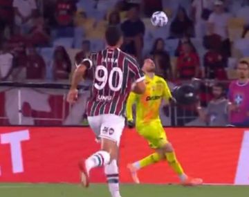 El insólito error de Rossi en el clásico Fla-Flu a semanas de ser figura vs. Racing