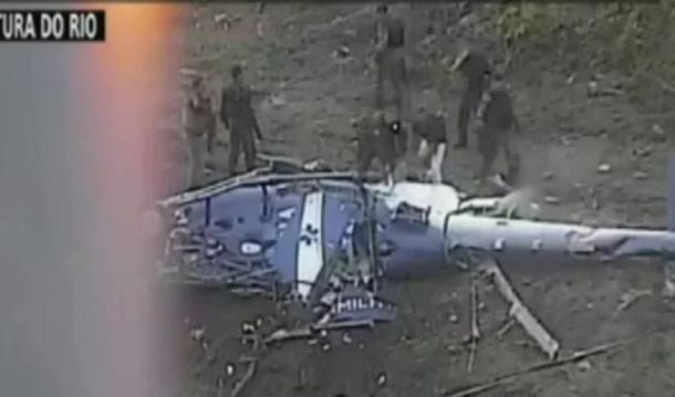 El hélicoptero que cayó en Río de Janeiro