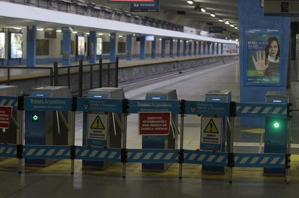 Ferroviarios amenazan con paros de 72 horas o más