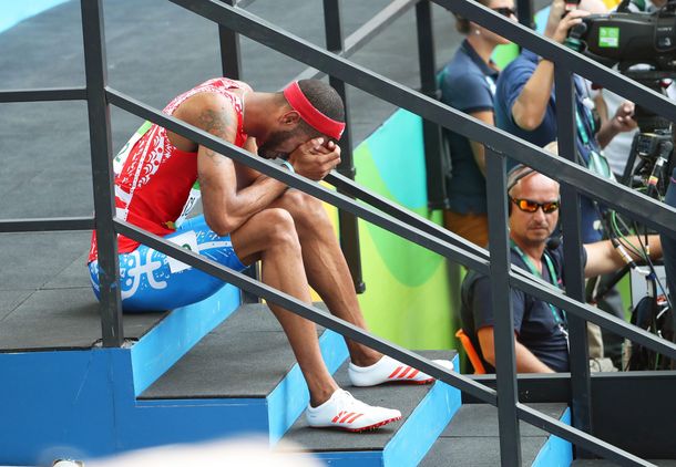 Te parte el alma: Javier Culson fue descalificado y rompió en llanto en plena pista