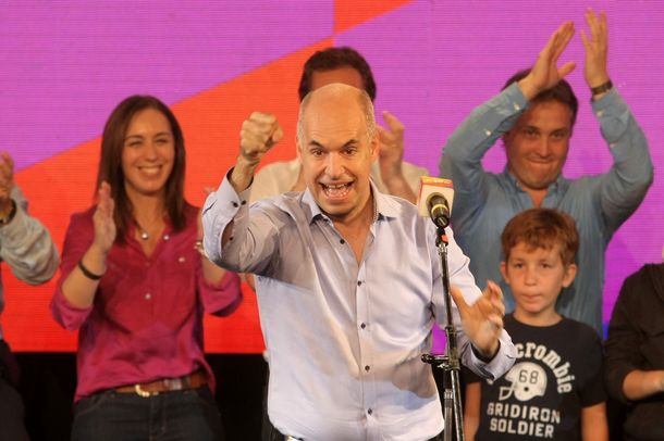 Primeros datos oficiales en la Ciudad: cómoda ventaja de Larreta