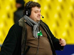 Un periodista suspendido por dormirse