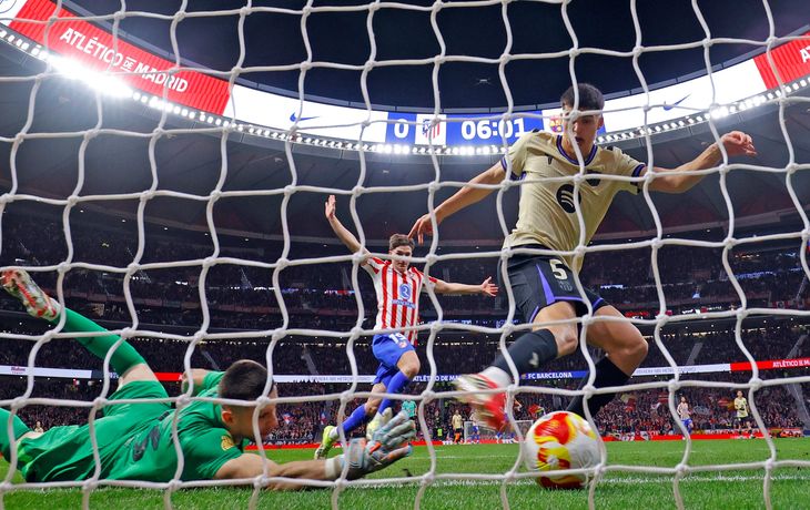 Barcelona y Atlético definen al primer finalista de la Copa del Rey en el Camp Nou