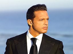 Luismiguel_031408_300