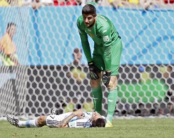 Mirá la jugada en la que se lesionó Di María