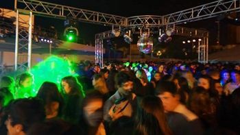 fue a ver un recital en un boliche, lo echaron y mato a un patovica fue a ver un recital en un boliche, lo echaron y mato a un patovica