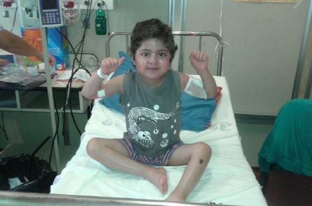 La historia de Sergio, un nene de 7 años que padece una extraña enfermedad