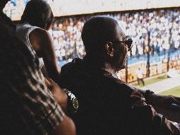 Indio Solari: su amor por el fútbol y su lazo con un ídolo