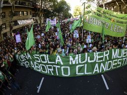 La marcha por el Día de la Mujer, en fotos