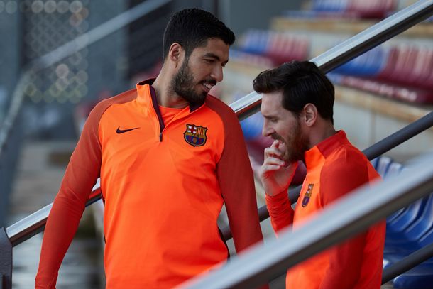 El Barcelona estudia vender a Suárez por ser una influencia negativa sobre Messi