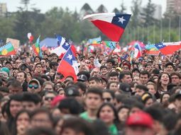 El Congreso acordó llamar a un plebiscito para cambiar la Constitución en Chile. Foto: KRA Diario