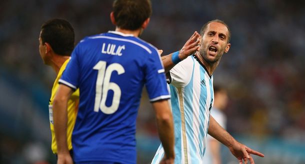 Sufrió, pero la Argentina debutó con el pie derecho y le ganó 2 a 1 a Bosnia en Río