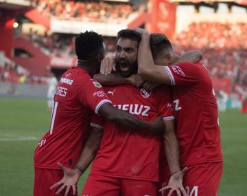 Cauteruccio cumplió su promesa con un pequeño hincha de Independiente