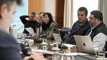 el equipo de sergio massa prepara anuncios para la industria y el campo el equipo de sergio massa prepara anuncios para la industria y el campo