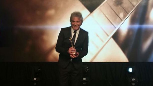 El emotivo homenaje a la trayectoria de Beto Casella