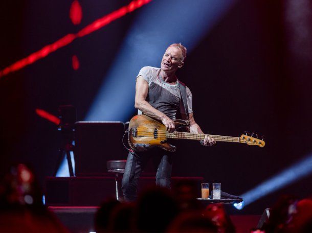 Sting en Buenos Aires: menos es más