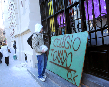 El Gobierno porteño extenderá el  calendario escolar 2012