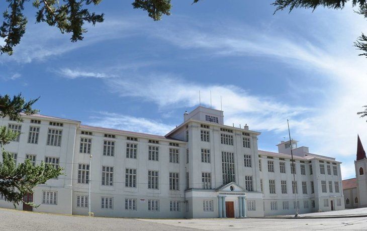 La intimidante amenaza a un colegio católico en Comodoro Rivadavia: Una bala para cada uno