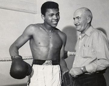 De Cassius Clay a Muhammad Ali
