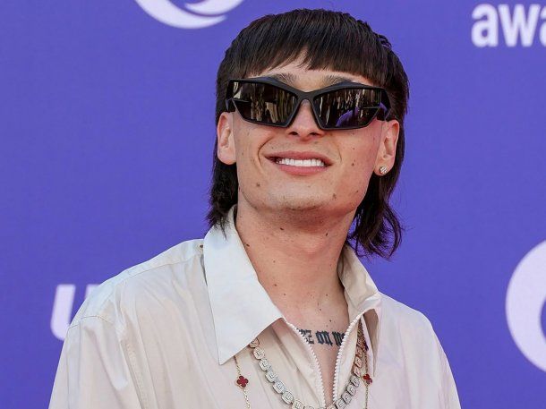 Peso Pluma canceló su gira y en Viña del Mar lo reemplazará Trueno: hay memes