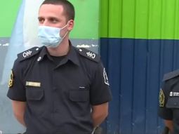 Hablaron los policías que rescataron a M.: Lloraba y se quería ir con su mamá