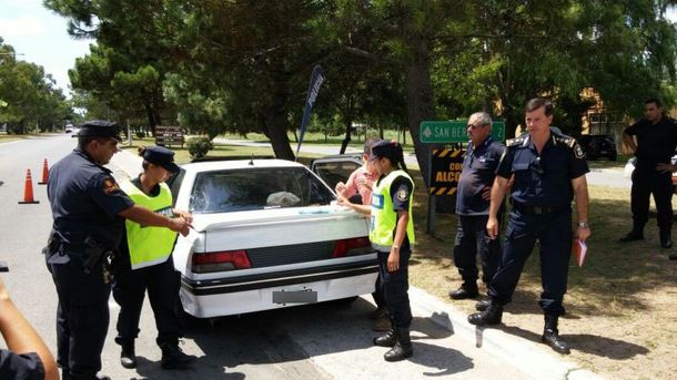 Detienen a seis jóvenes con más de un kilo de Marihuana en la Costa