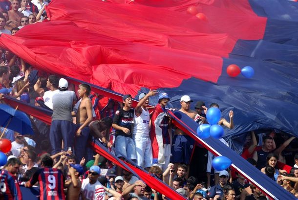El original canto de la hinchada de San Lorenzo para el Papa