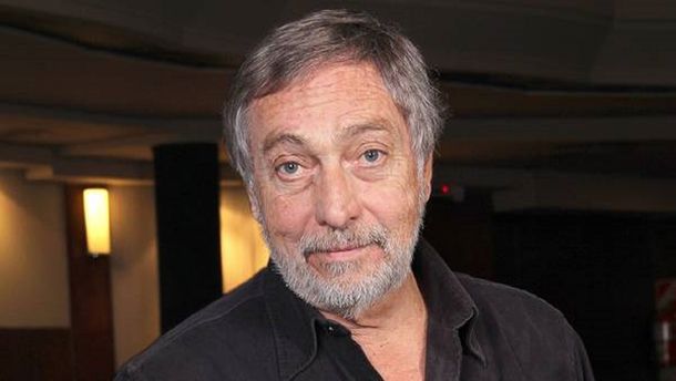 Luis Brandoni: Hace 32 años que me hacen la seña de las empanadas