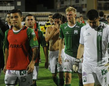 Santamarina terminó con la ilusión de Ferro y jugará por el ascenso a Primera