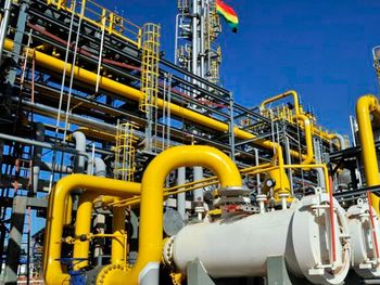 Peligra el suministro de gas boliviano a la Argentina por el golpe de Estado