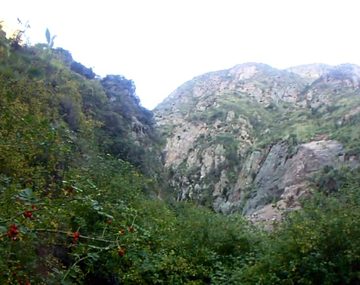 Cerca de Mendoza: el pueblo de paso con montañas y actividad minera