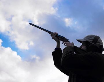 Insólito: tuvieron que pedirle a la población que no le disparen al huracán Irma