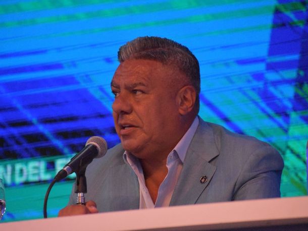 ¿Contra Tevez? El sugerente estado de WhatsApp que subió Chiqui Tapia